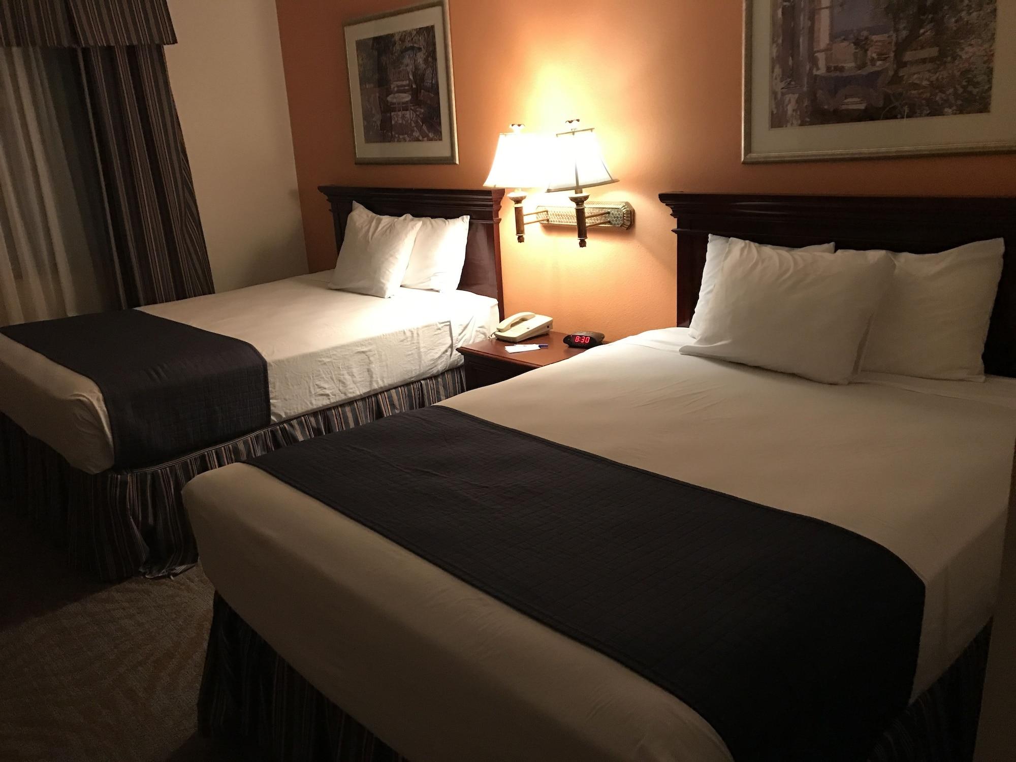 Super 8 By Wyndham Lubbock West Hotel Екстериор снимка