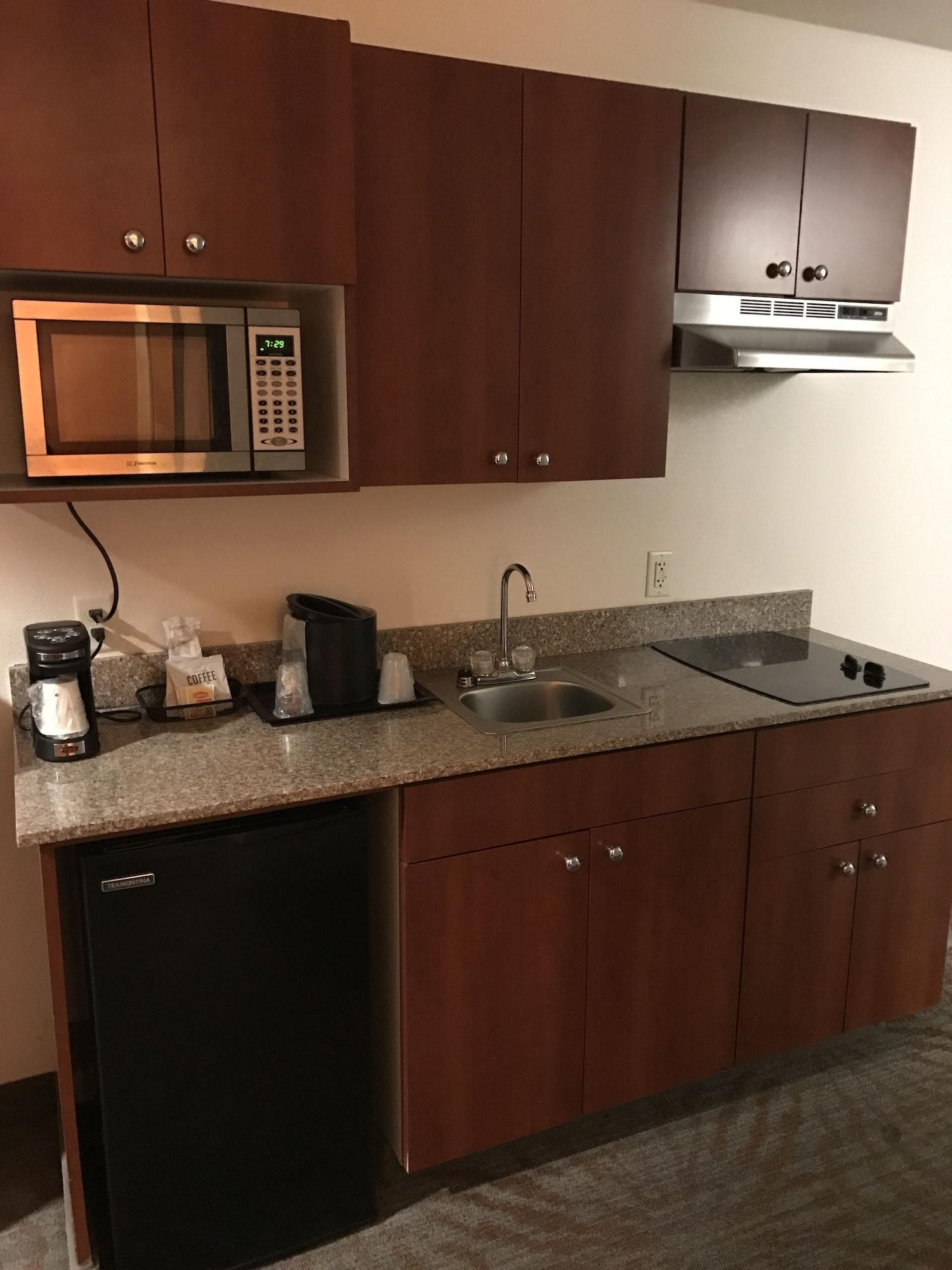 Super 8 By Wyndham Lubbock West Hotel Екстериор снимка