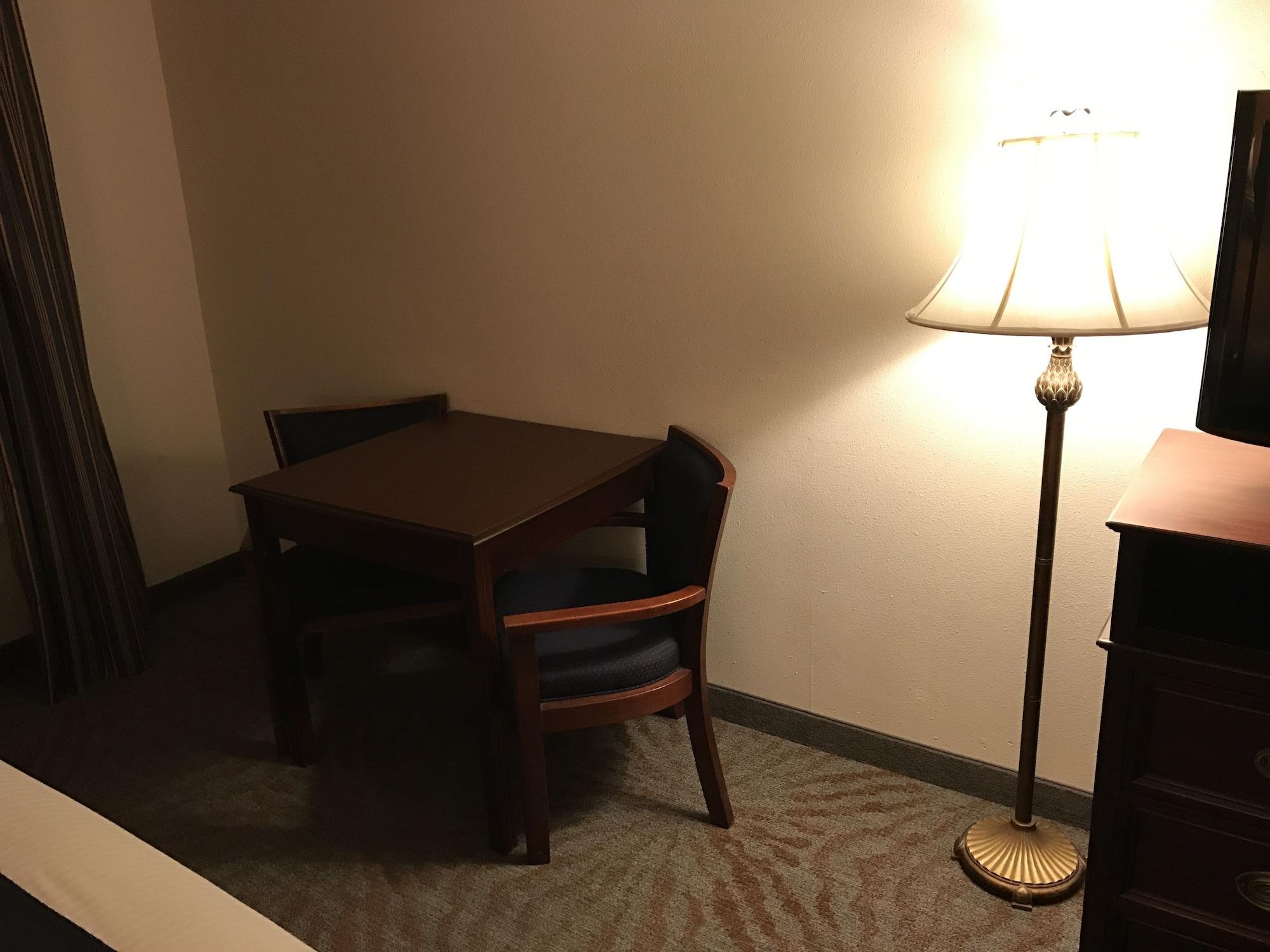 Super 8 By Wyndham Lubbock West Hotel Екстериор снимка
