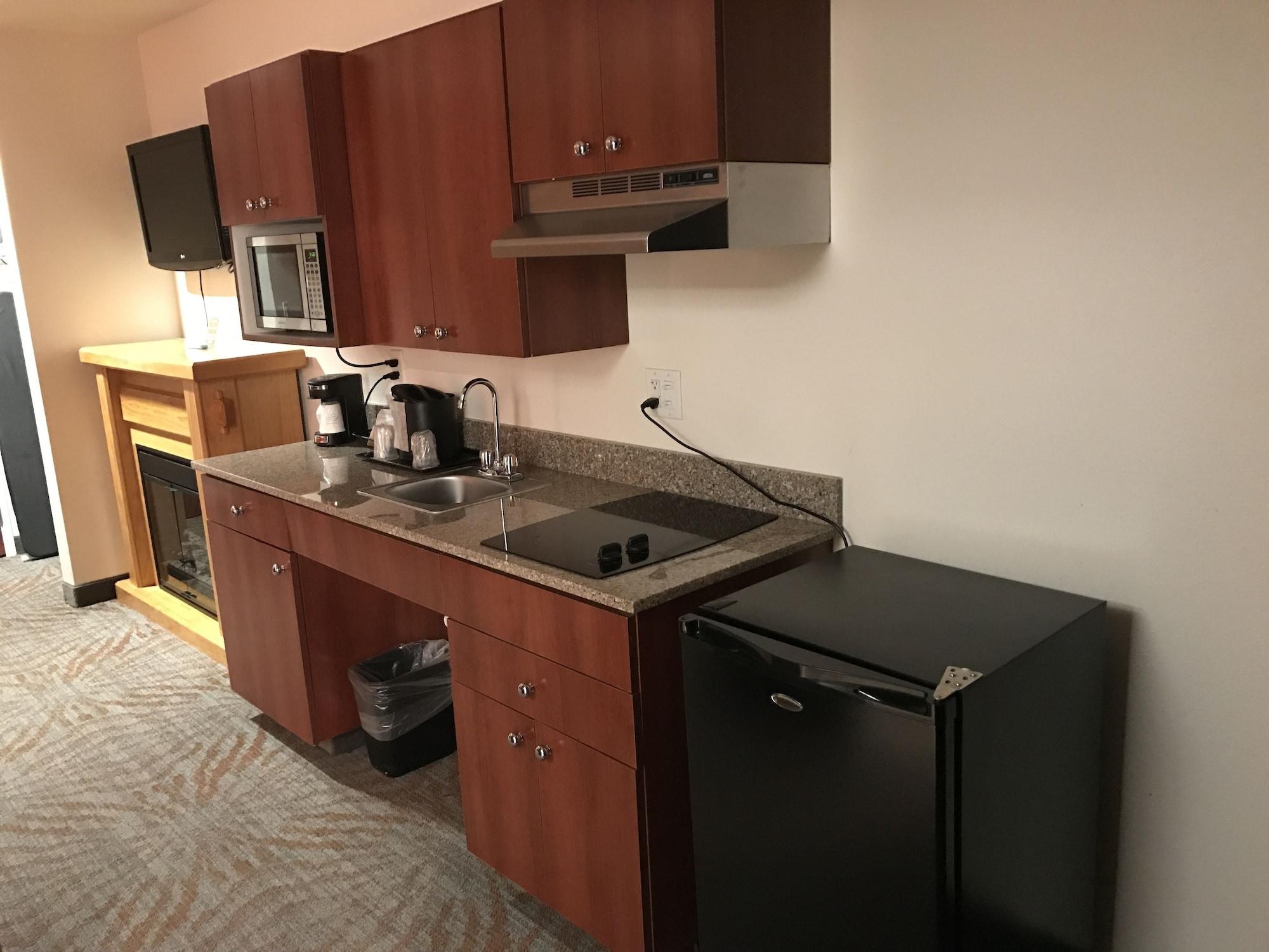 Super 8 By Wyndham Lubbock West Hotel Екстериор снимка
