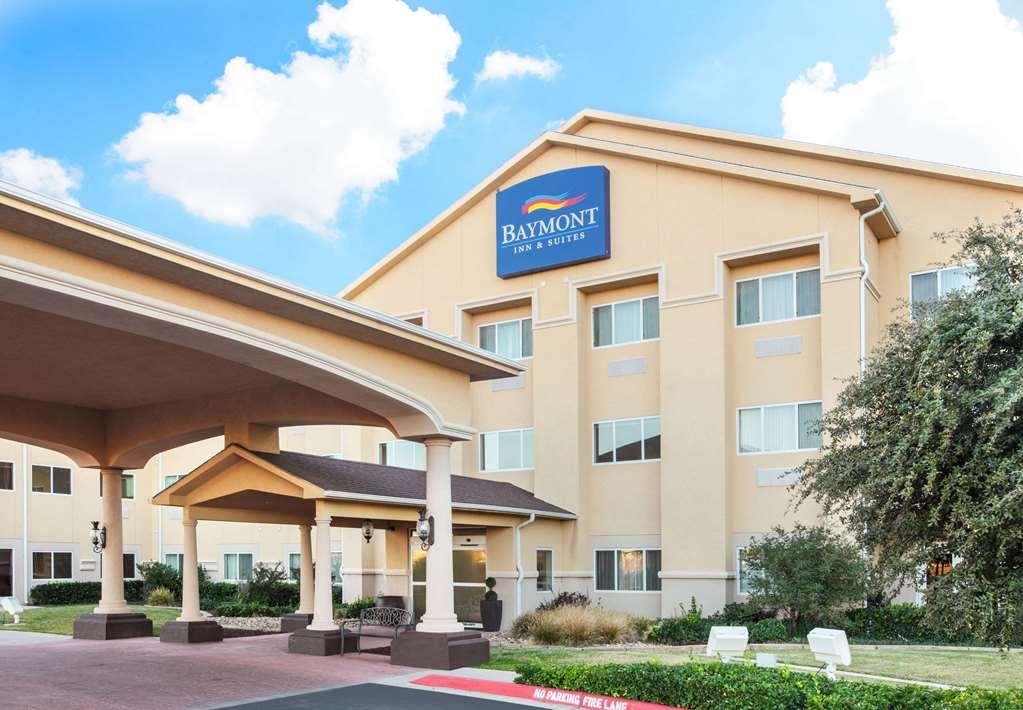 Super 8 By Wyndham Lubbock West Hotel Екстериор снимка