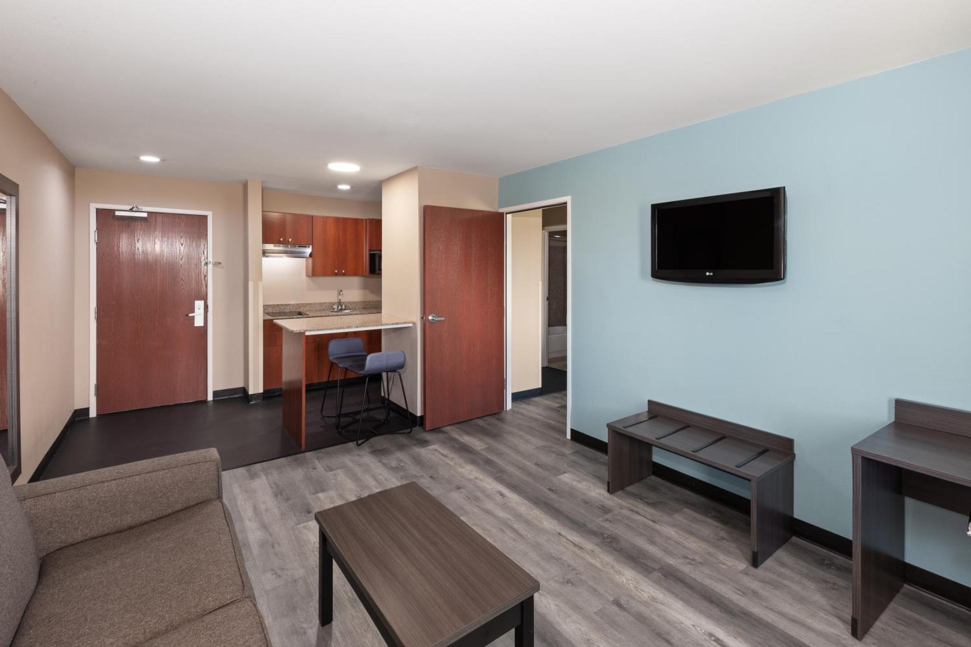 Super 8 By Wyndham Lubbock West Hotel Екстериор снимка