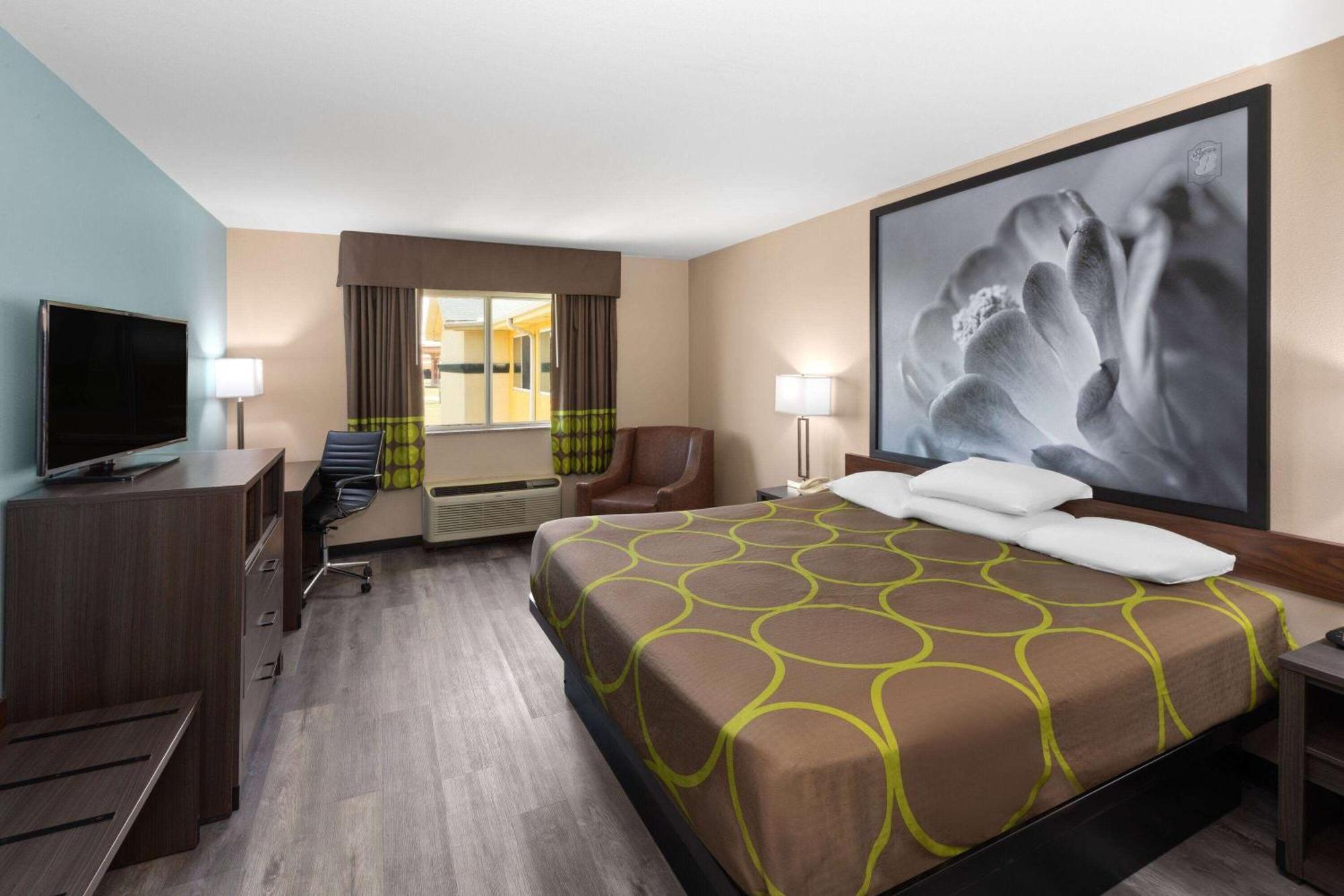 Super 8 By Wyndham Lubbock West Hotel Екстериор снимка