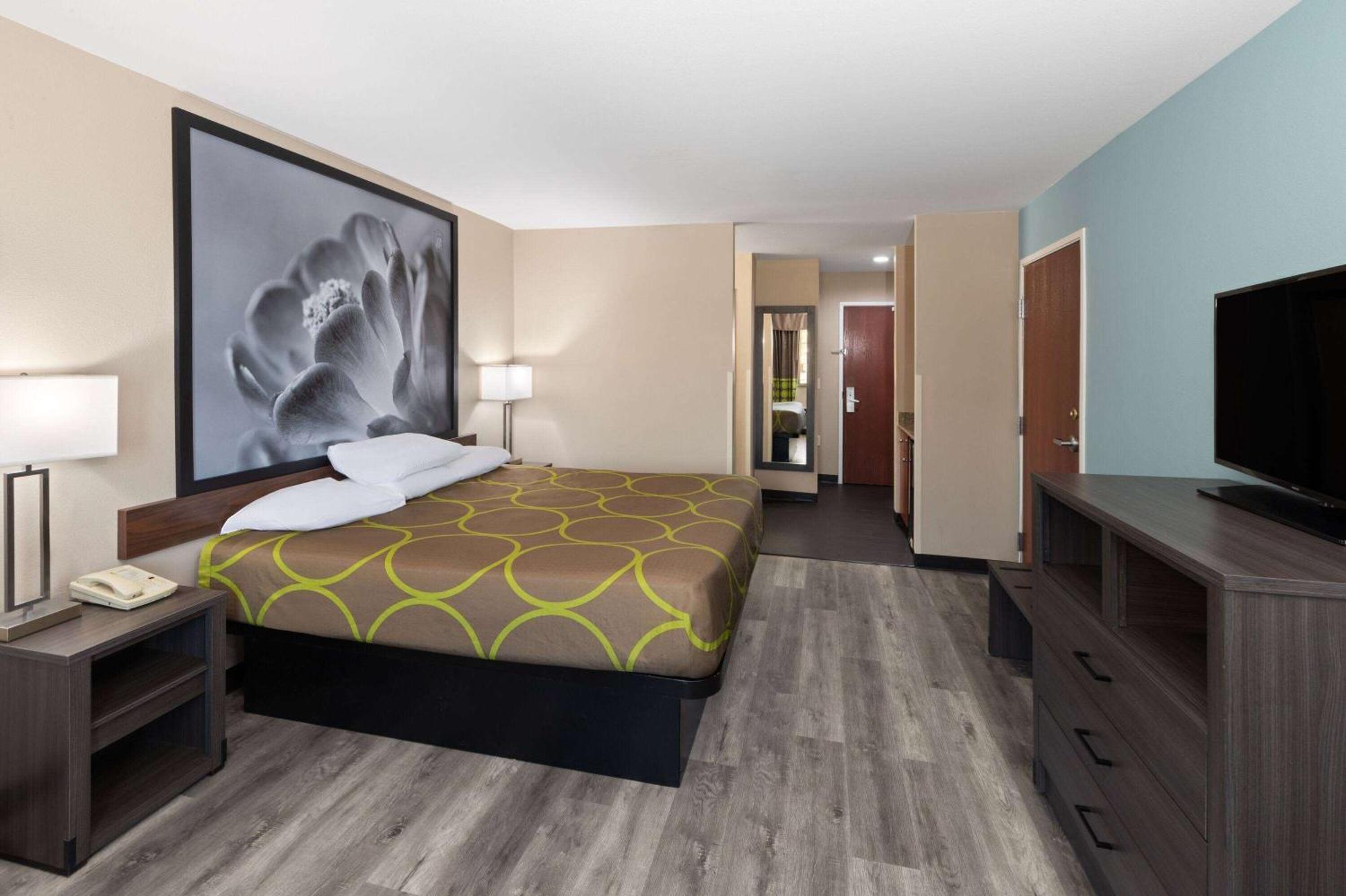 Super 8 By Wyndham Lubbock West Hotel Екстериор снимка